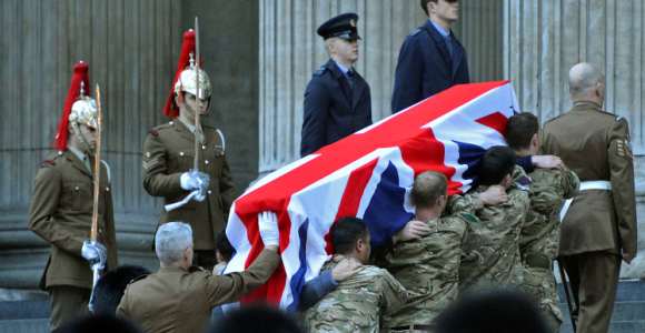 feretro-funeral-thatcher-reuters.jpg