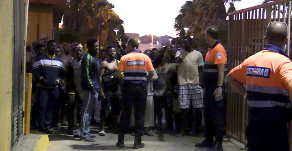 inmigrantes-salto-valla-melilla-agosto-2014-efe.png