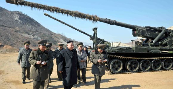 kim-jong-un-tanque-canon-efe.jpg