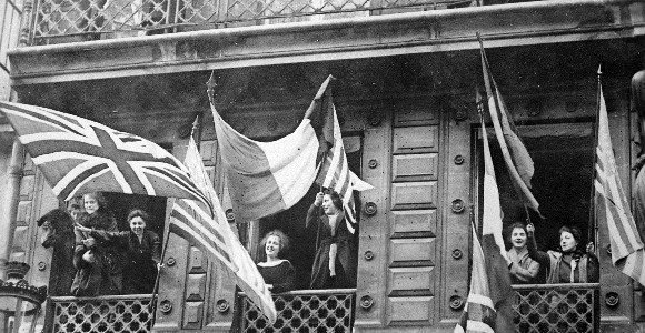 mujeres-primera-guerra-mundial-wikipedia.jpg