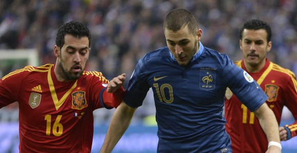 Benzema-busquets-francia-espana-2013-efe.jpg