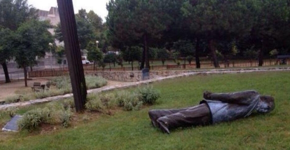 estatua-pujol-ep.jpg
