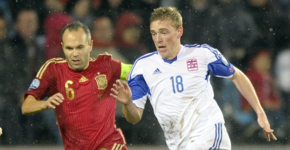 Iniesta-espana-luxemburgo-2014-reuters.jpg