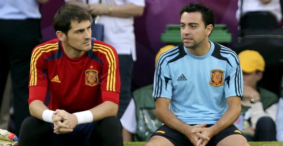 Casillas-xavi-eurocopa-2012-entreno-efe.jpg