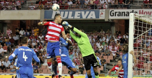 Diego-Lopez-salta-2013-granada-efe.jpg