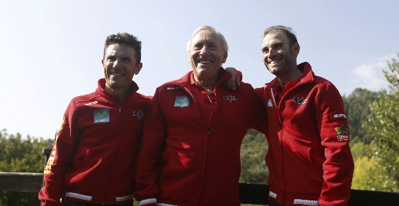 minguez-purito-valverde-efe.jpg