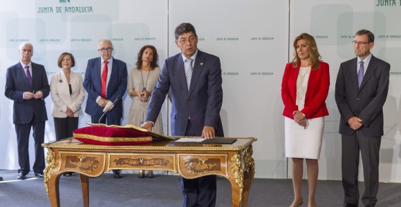 valderas-posesion-efe.jpg