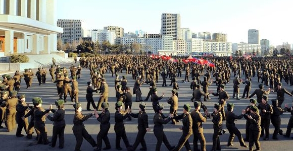 Kim-corea-aniversario-reuters-580x300.jpg