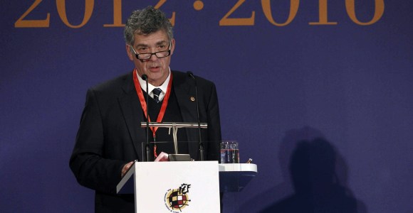 Villar-Reeleccion-2012-efe.jpg