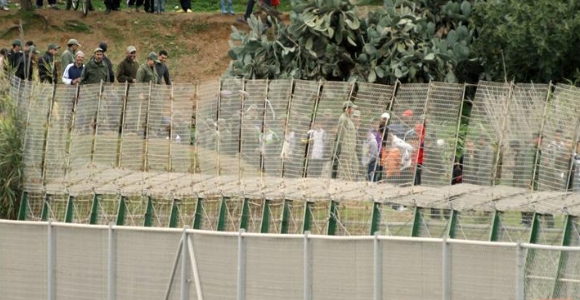 valla-melilla-inmigrantes.jpg