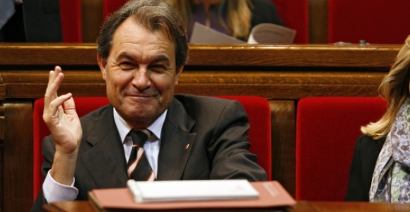 artur-mas-parlament-efe.jpg