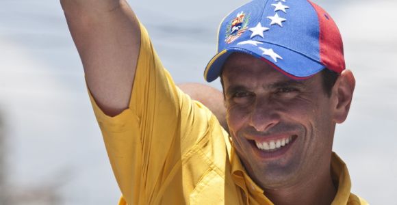 henrique-capriles-campana-efe.jpg