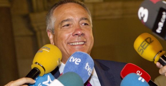 navarro-efe-pere.jpg
