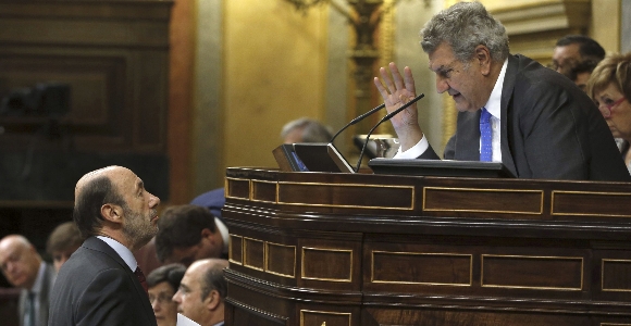 rubalcaba-posada-congreso-efe.jpg