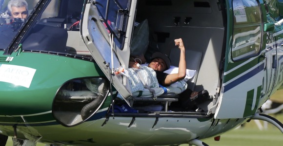 Neymar-traslado-hospital-2014-helicoptero-efe.jpg