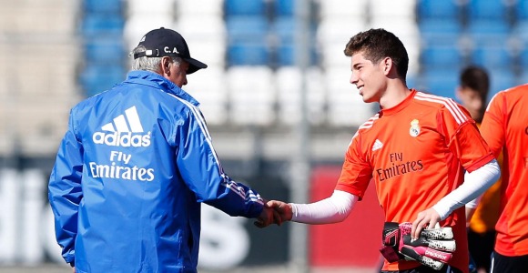 Ancelotti-saluda-Luca-Zidane-2014-realmadridcom.jpg