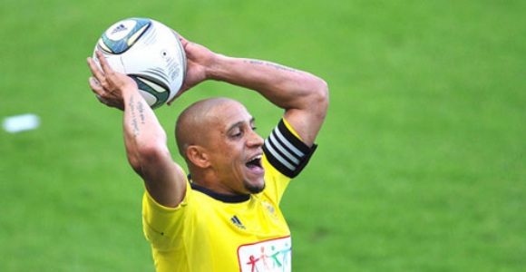 roberto-carlos-efe.jpg