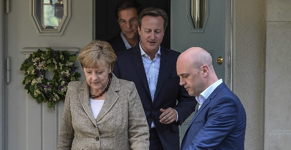 merkel-cameron-efe.jpg