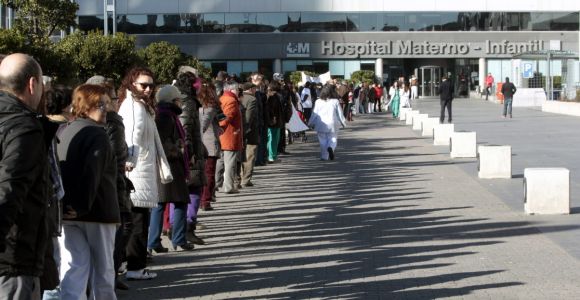 abraza-hospital-efe.jpg