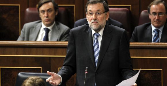 rajoy-hombros-subidos-efe.jpg