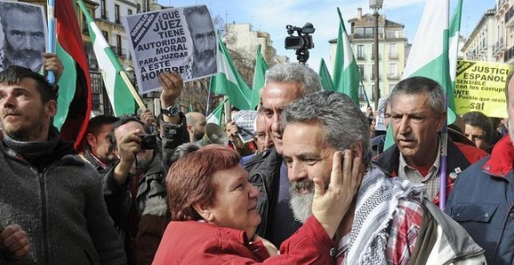 Sanchez-Gordillo-Marinaleda-EFE.jpg