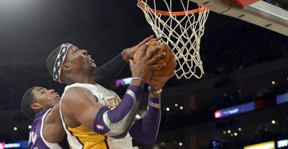 Howard-salto-lakers-2012-reuters.jpg
