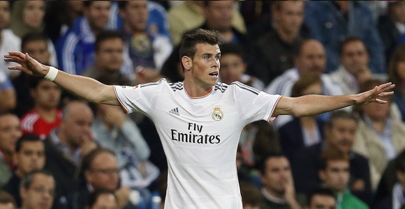 Bale-brazos-bernabeu-2013-reuters.jpg