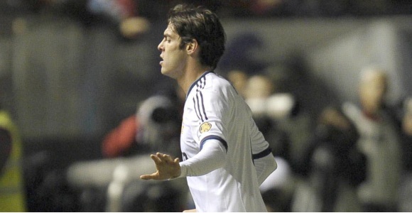Kaka-salida-2013-efe-osasuna.jpg