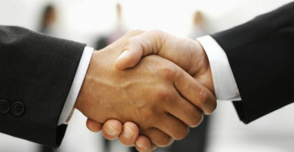 apreton-manos-thinkstock.jpg