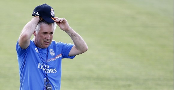 Ancelotti-gorra-2013-entreno-reuters.jpg