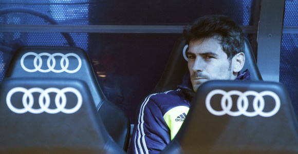 Casillas-banquillo-levante-2013-efe.jpg
