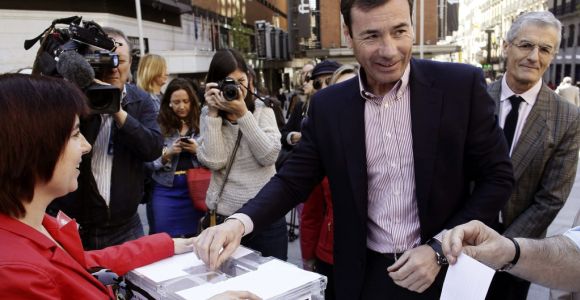 tomas-gomez-sanidad-voto-efe-.jpg