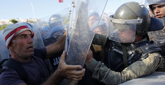 protestas-turquia-ergenekon.jpg