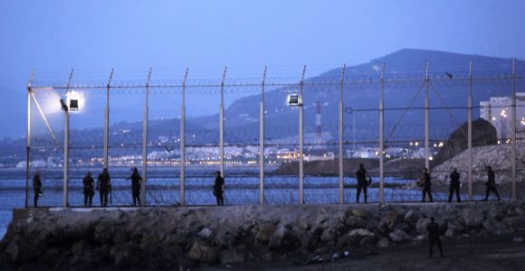 ceuta-espigon-efe.jpg