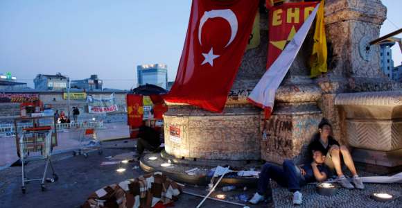 desalojo-plaza-taksim-protestas-turquia-reuters.jpg