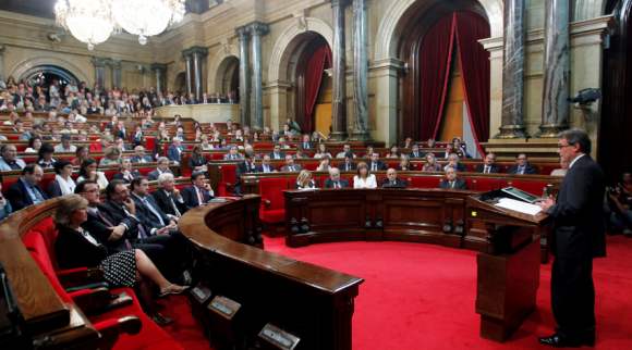 parlament-catalan-artur-mas-efe-26-9.jpg