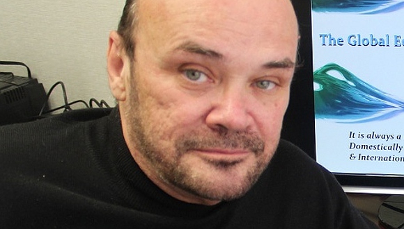 martin-armstrong580.jpg