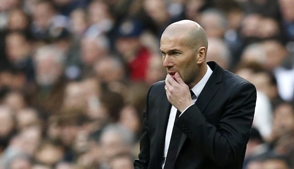 Zidane-serio-banda-2014-reuters.jpg