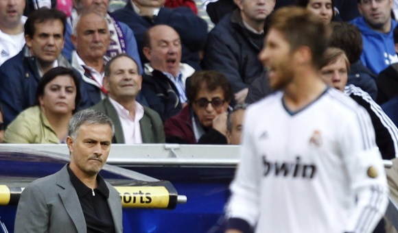 Mourinho-SergioRamos-2013-EFE-ok.jpg