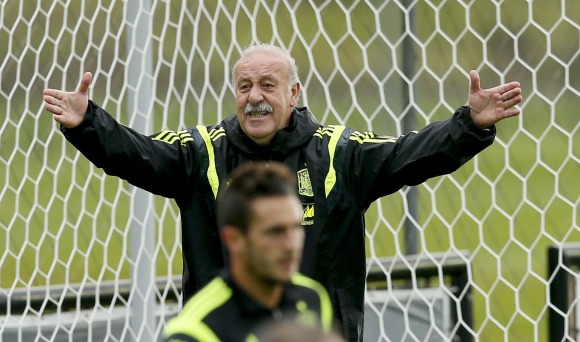 Seleccion-Espana-DelBosque-ordenes-entreno-2014-efe