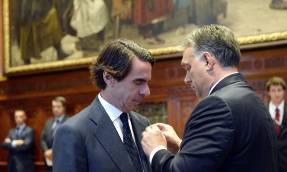 Aznar-hungria.jpg