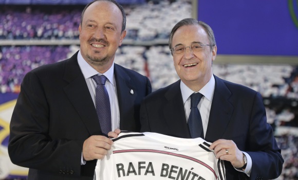 benitez-florentino-camiseta-efe.jpg