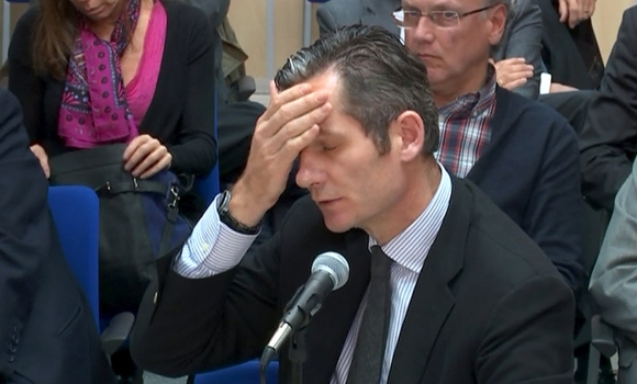 Urdangarin-declara26feb2016Reuters.jpg