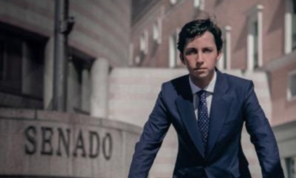 Nicolas-Senado-sept2015Video.jpg