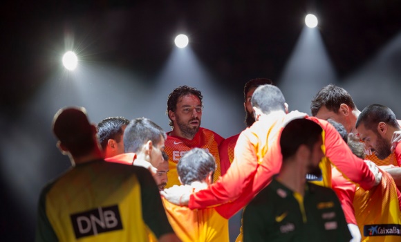 Gasol-FEB-final-Eurobasket-2015.jpg