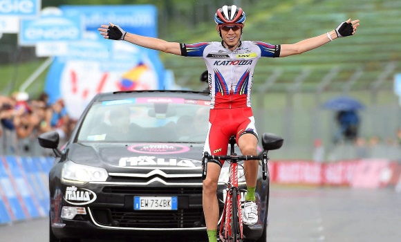 zakarin-gana-efe.jpg