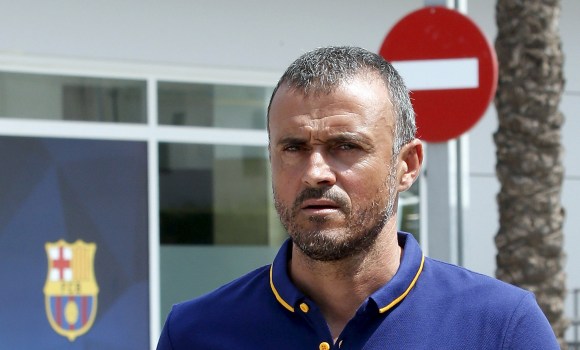 LuisEnrique-senal-prohibido-2015-reuters.jpg