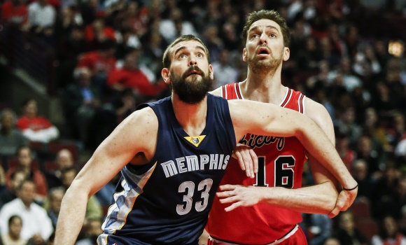 Marc-Gasol-Pau-Gasol-Chicago-Memphis-2015-efe.jpg