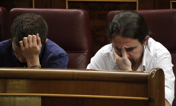 errejon-iglesias-cabizbajos-congreso-efe.jpg