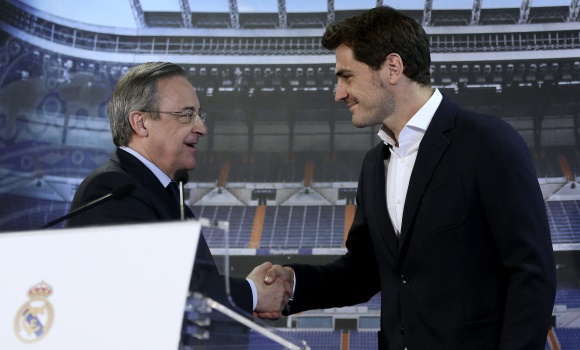 Florentino-PErez-Casillas-despedida-2015-efe.jpg
